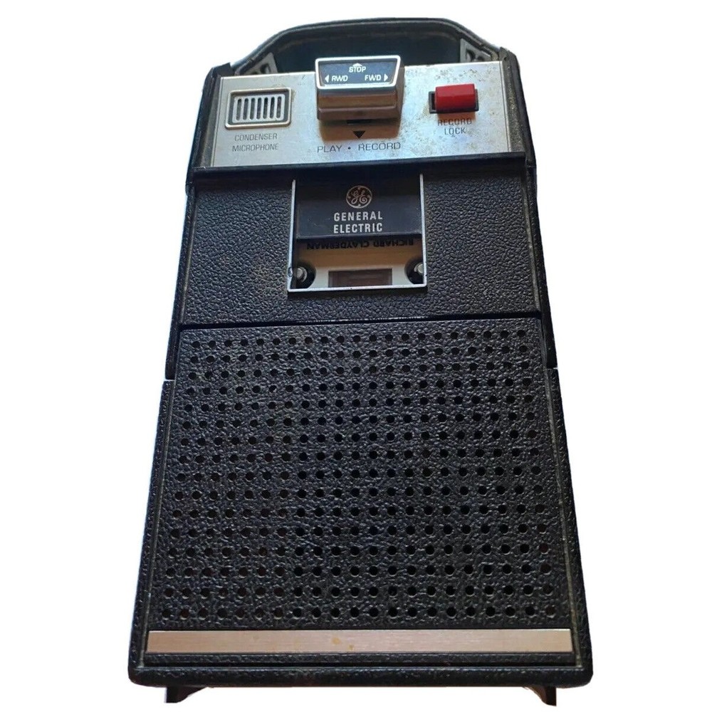 3-5011A GE Tape Recorder FOR PARTS ONLY!! DOES NOT WORK PROPERLY